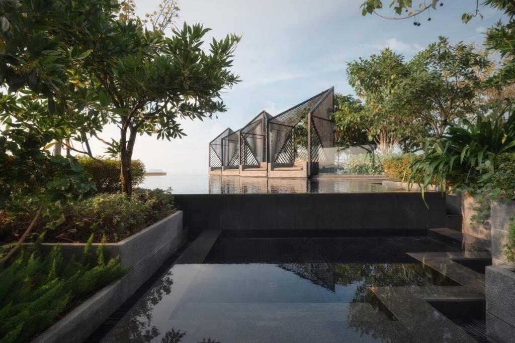 Edge Central Pattaya Bj 88 Bagian luar foto